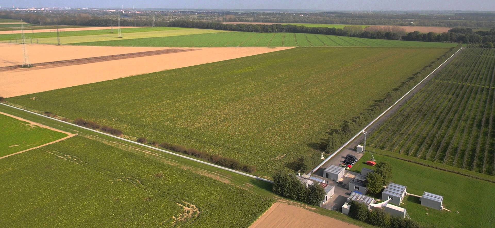 GEO600, Hannover, Germany_600m arms_gravitational wave laser interferometer_yt-maxresdefault_2